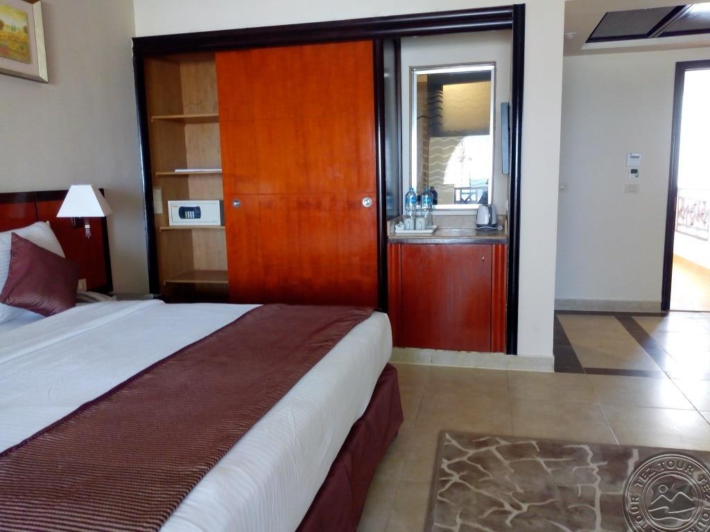 REHANA ROYAL BEACH RESORT, AQUA PARK & SPA