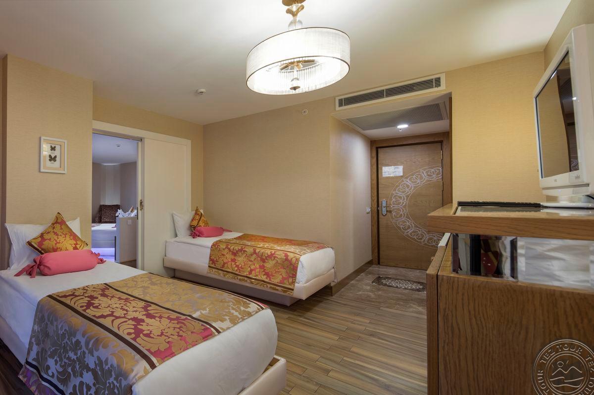 GRANADA LUXURY OKURCALAR