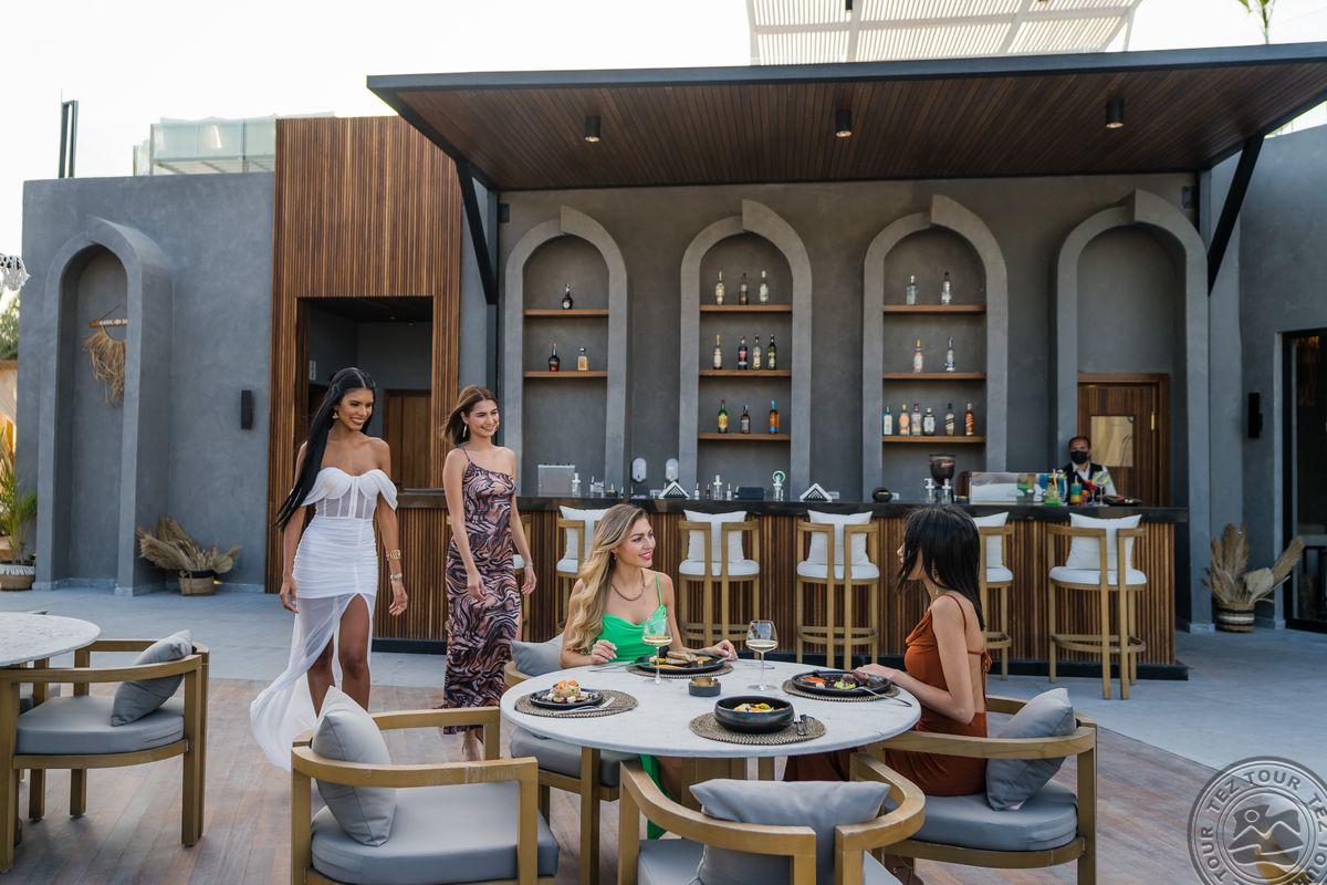 SUNRISE TUCANA RESORT