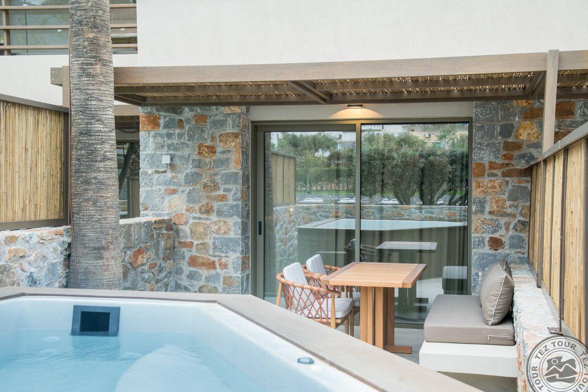 KING MINOS RETREAT RESORT & SPA