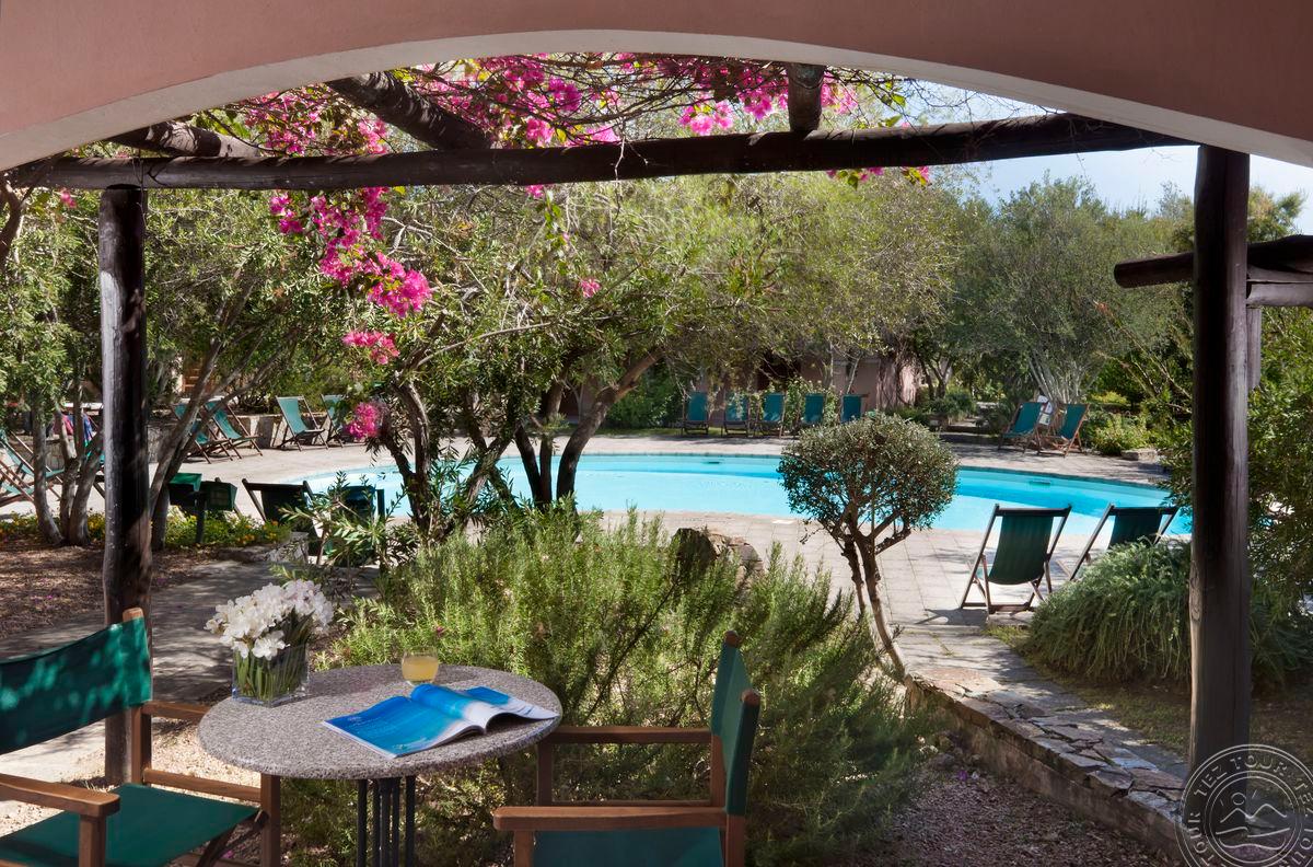 CALA DI FALCO RESORT