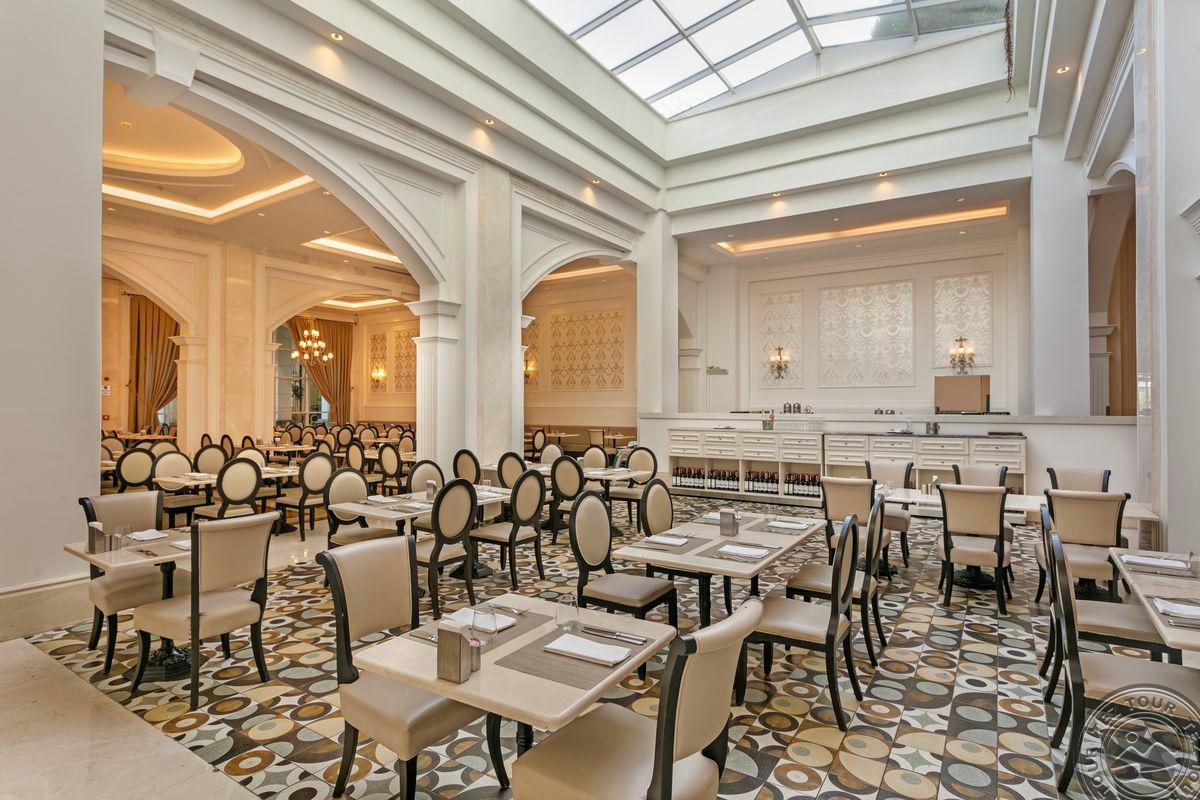 TITANIC DELUXE GOLF  BELEK