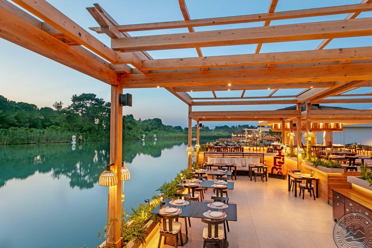 TITANIC DELUXE GOLF  BELEK