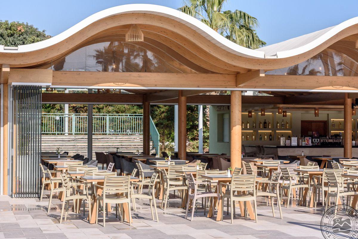 STAR BEACH VILLAGE & WATER PARK