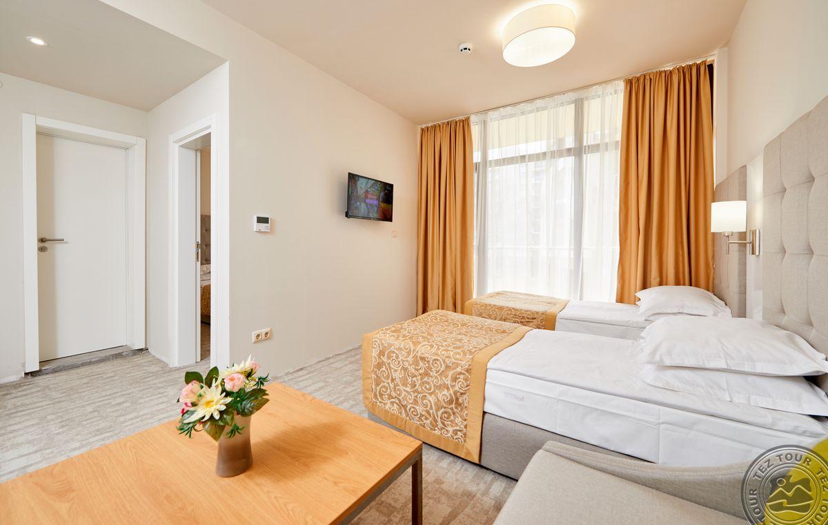 LAGUNA PARK & AQUA CLUB