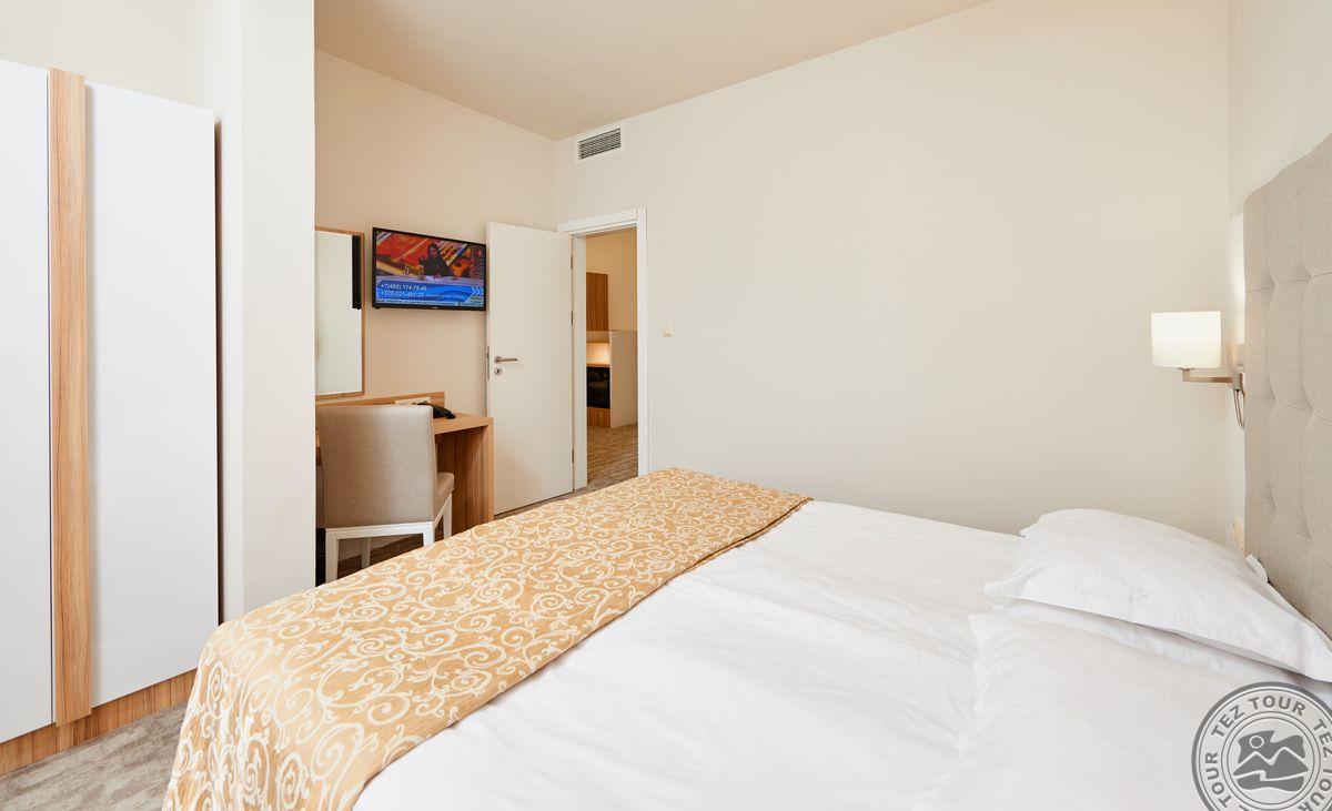 LAGUNA PARK & AQUA CLUB