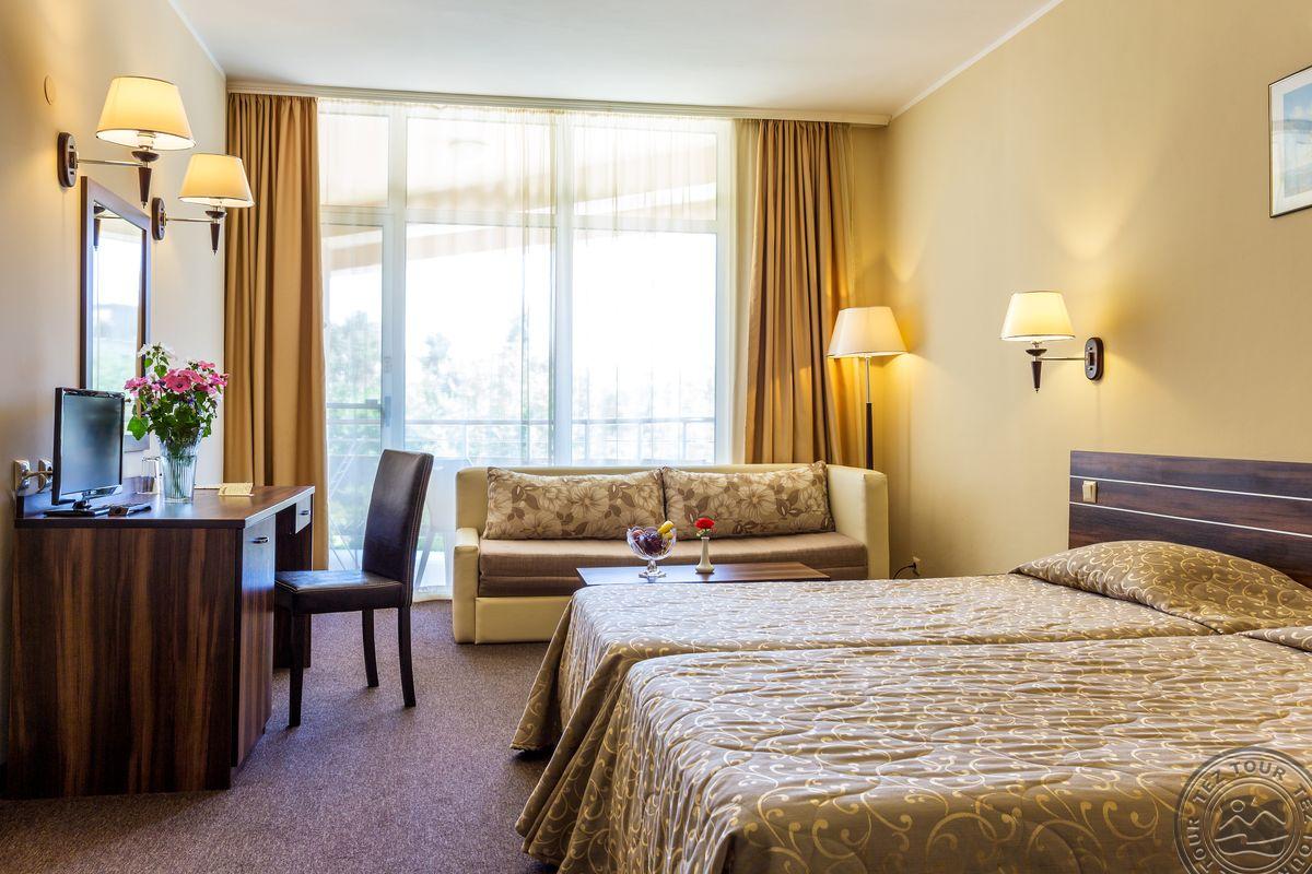 LAGUNA PARK & AQUA CLUB