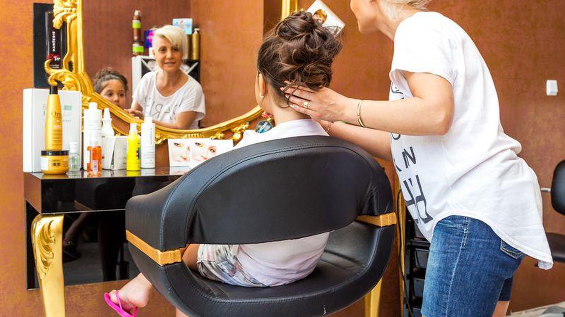 LAGUNA PARK & AQUA CLUB