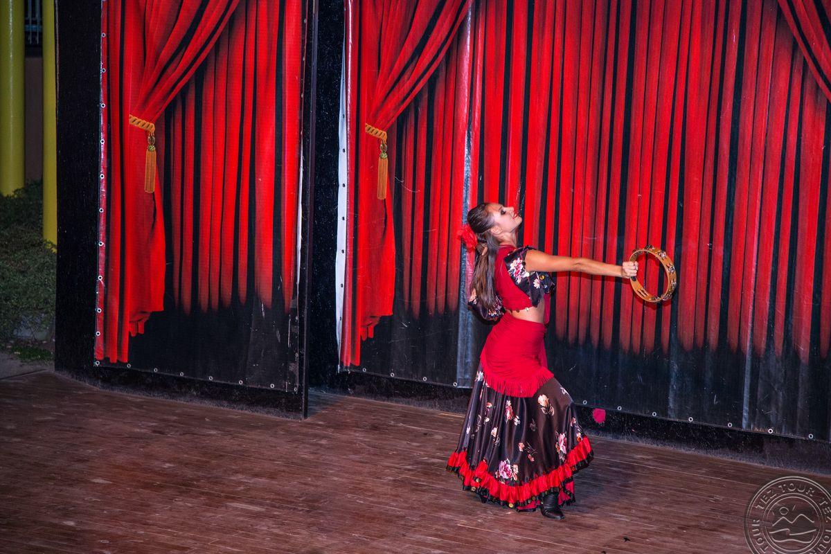 LAGUNA PARK & AQUA CLUB