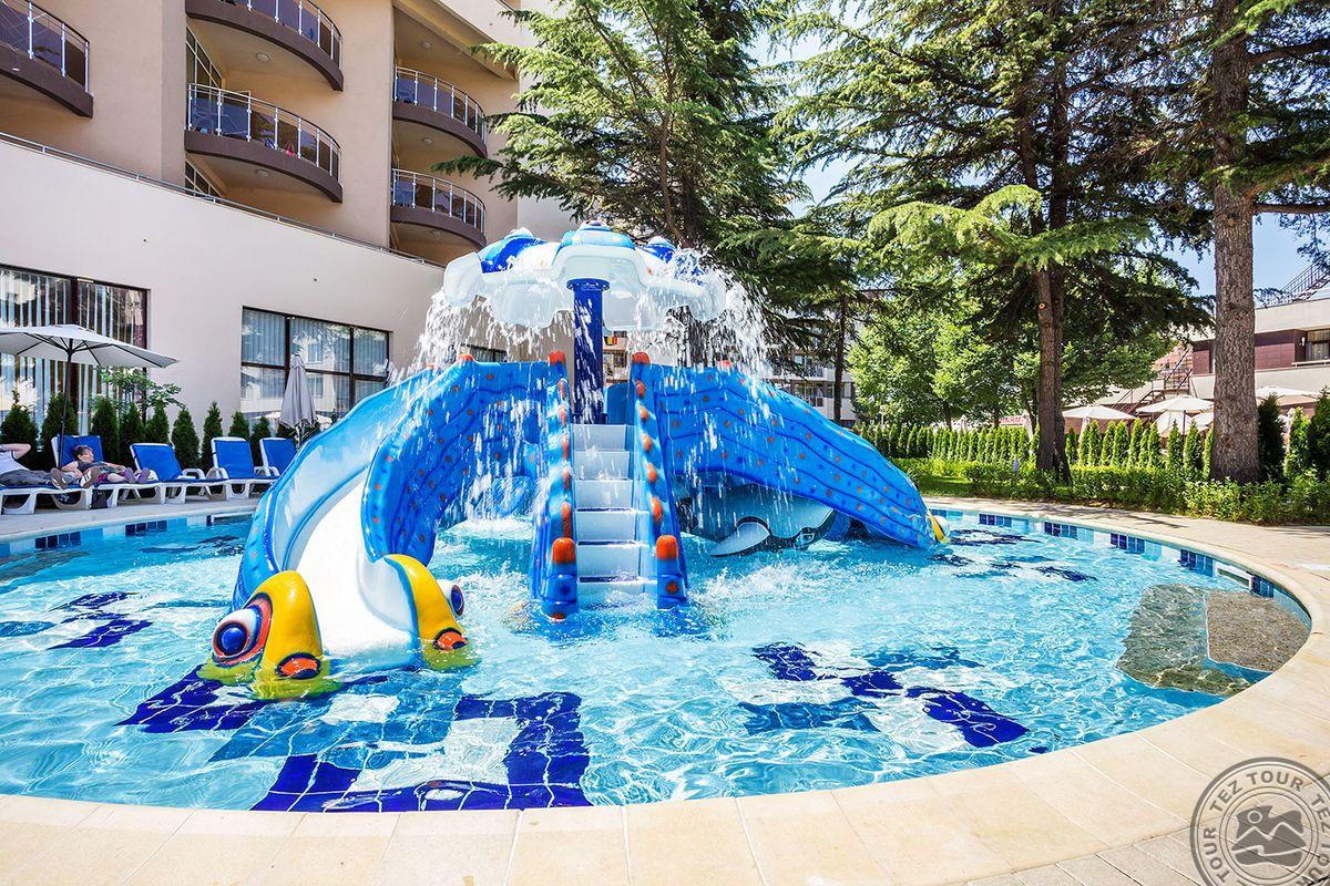 LAGUNA PARK & AQUA CLUB