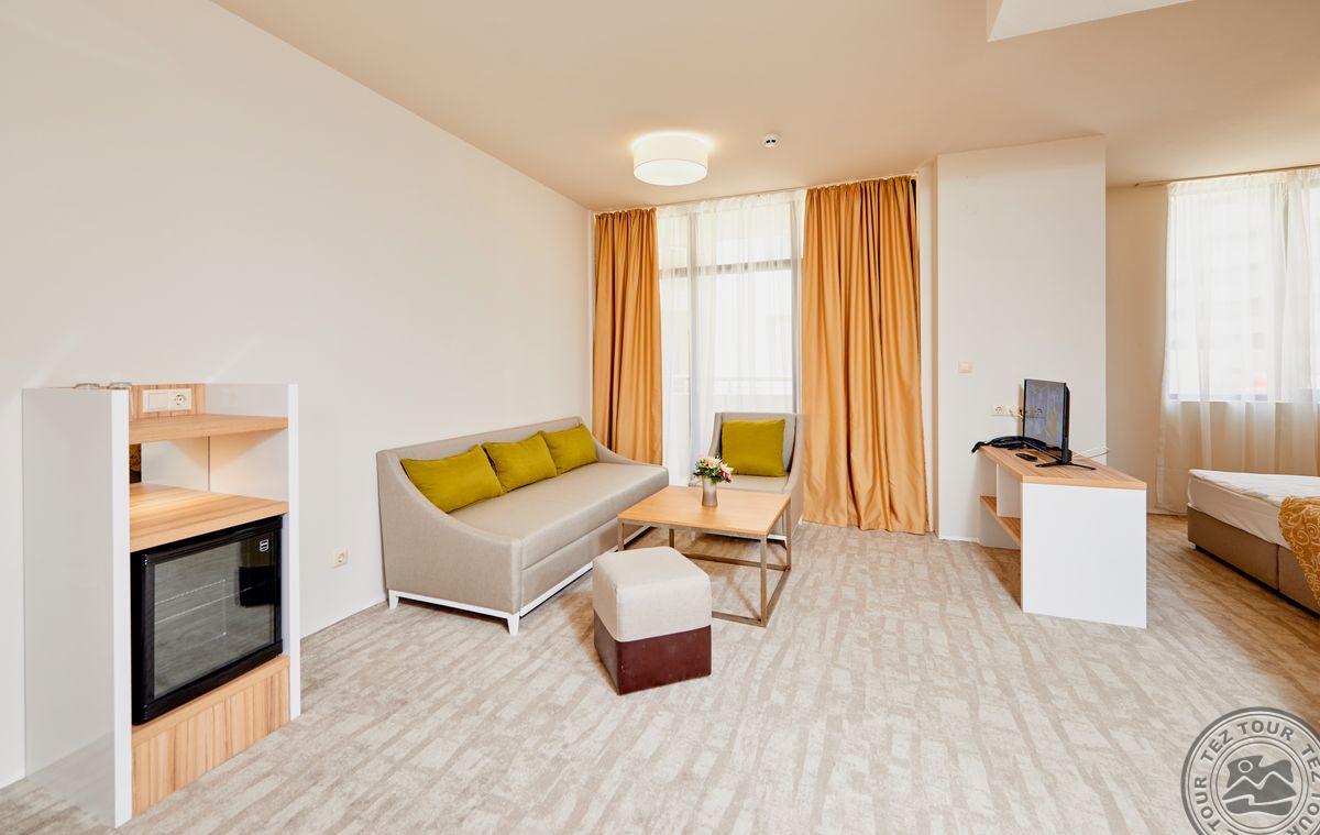 LAGUNA PARK & AQUA CLUB