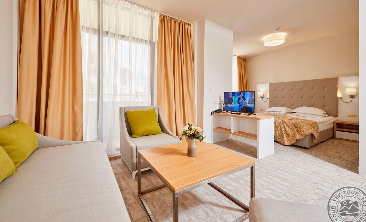 LAGUNA PARK & AQUA CLUB