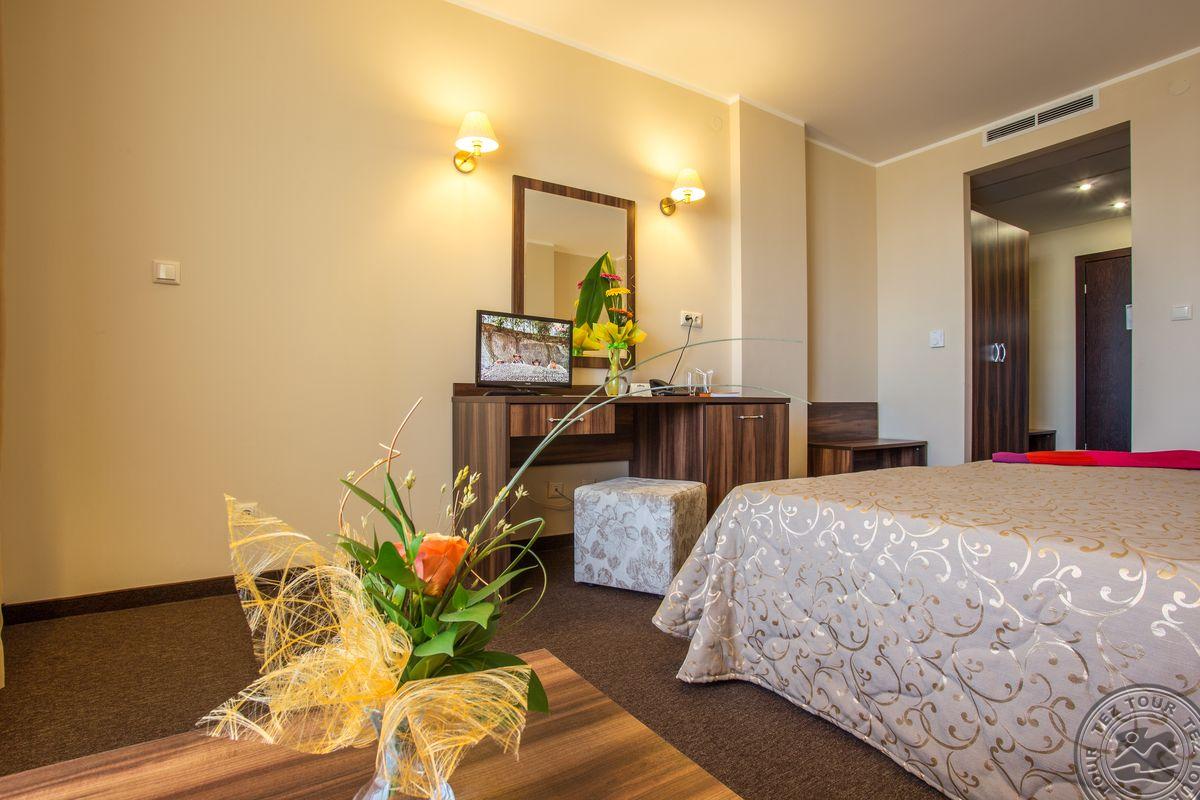 LAGUNA PARK & AQUA CLUB