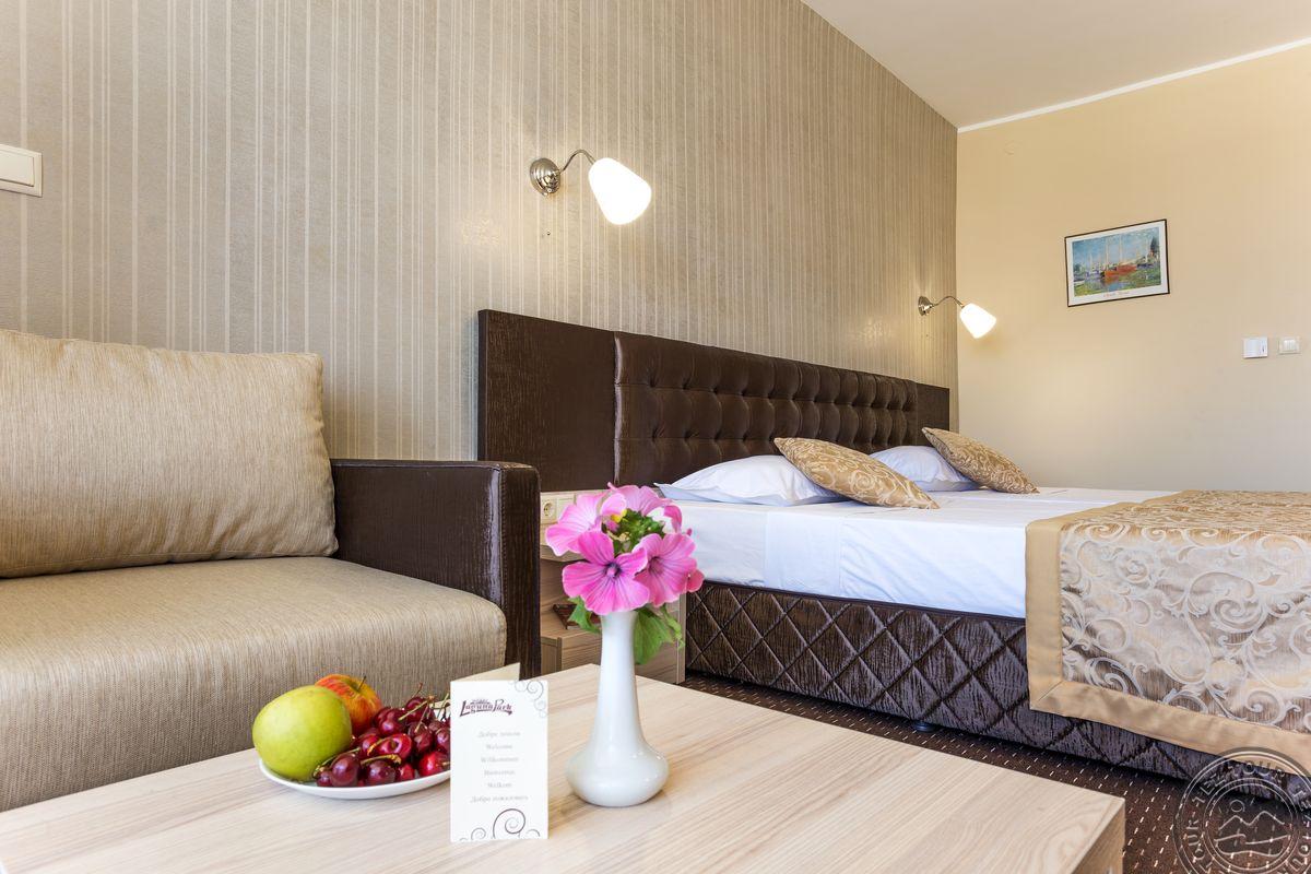 LAGUNA PARK & AQUA CLUB