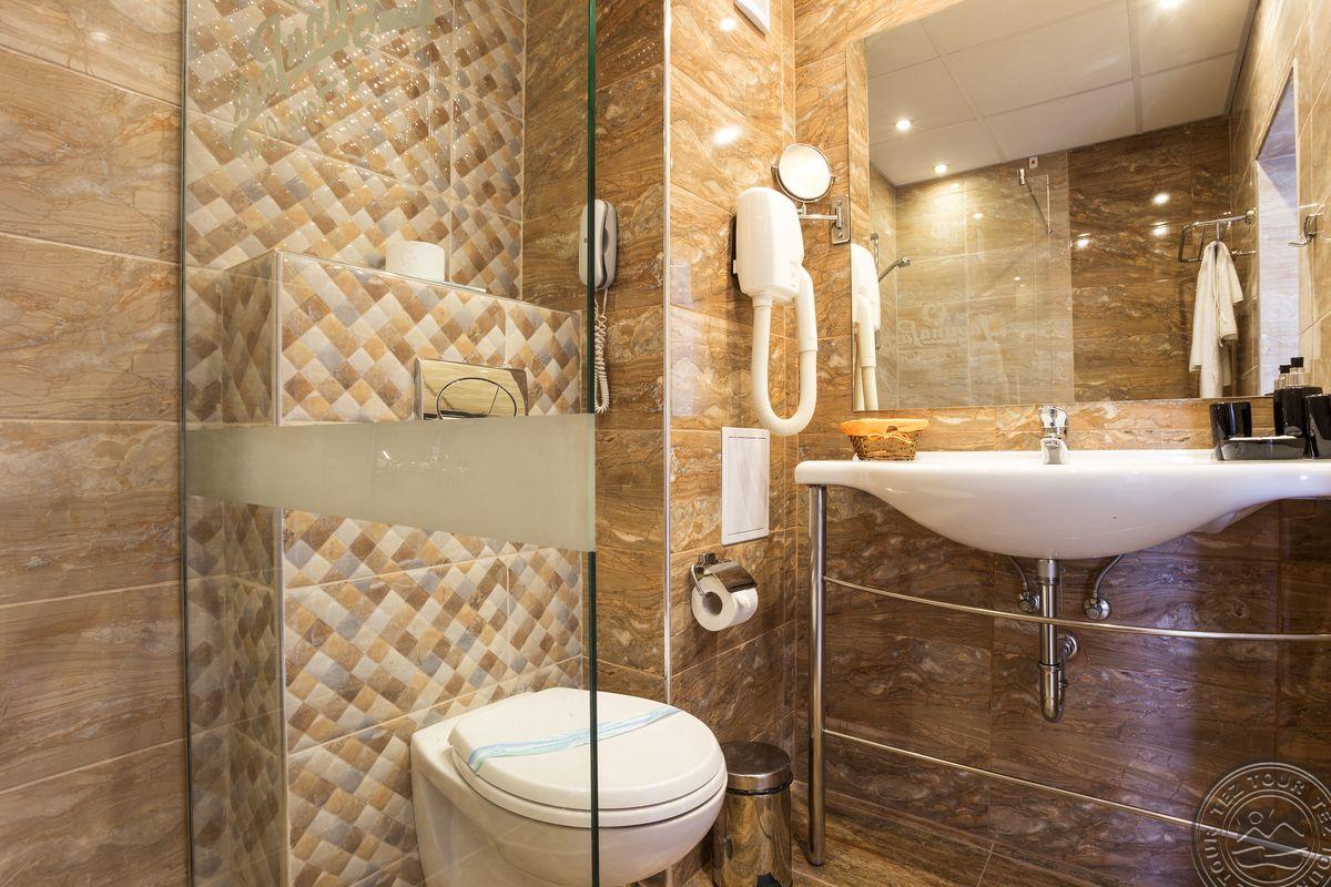 LAGUNA PARK & AQUA CLUB