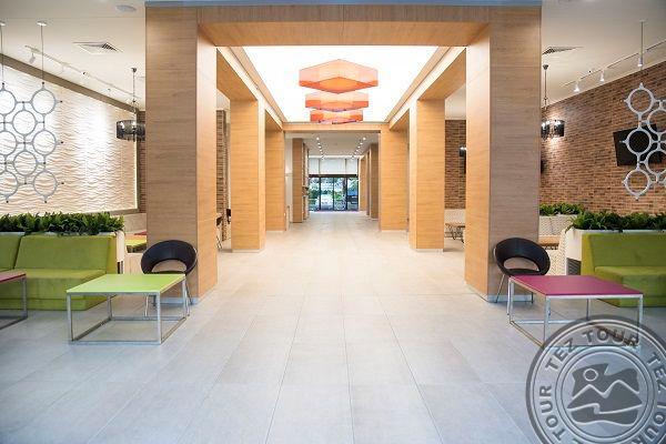 LAGUNA PARK & AQUA CLUB