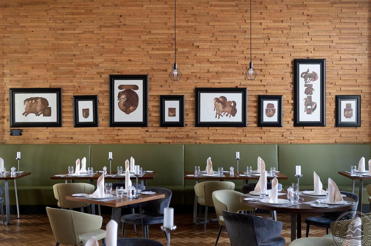 ACANTHUS CENNET BARUT COLLECTION