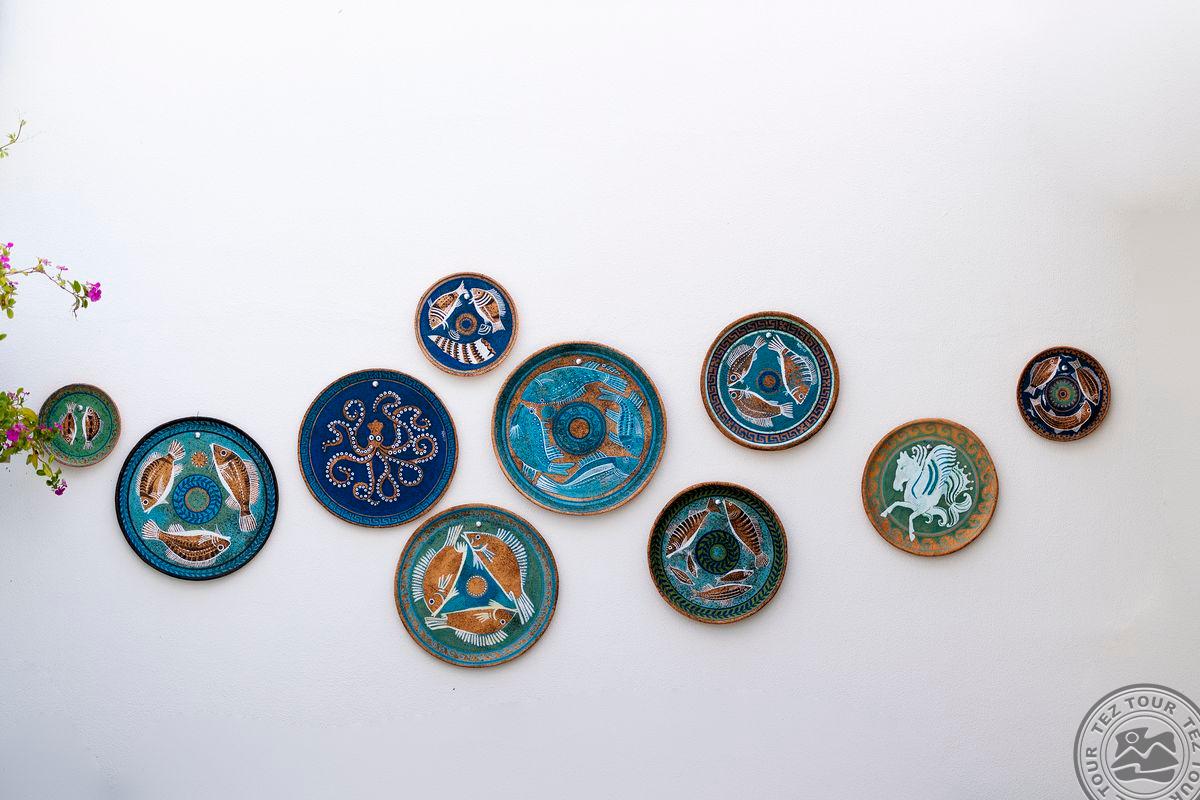 ACANTHUS CENNET BARUT COLLECTION