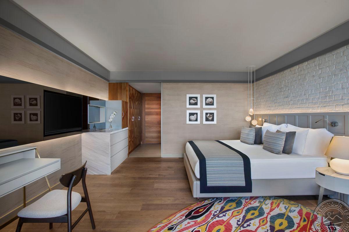 ACANTHUS CENNET BARUT COLLECTION