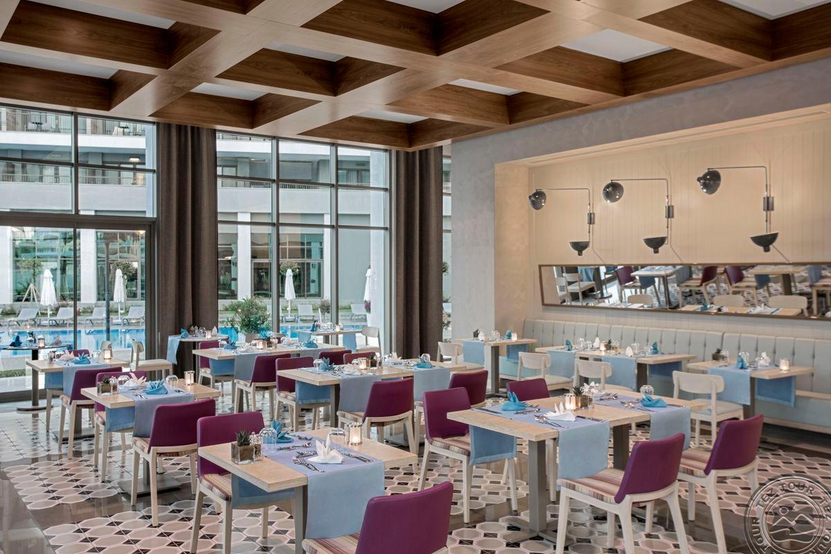 ACANTHUS CENNET BARUT COLLECTION