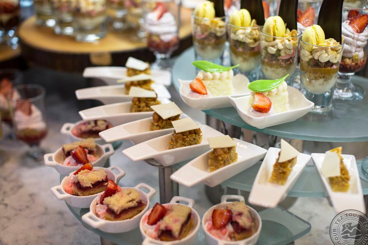 ACANTHUS CENNET BARUT COLLECTION