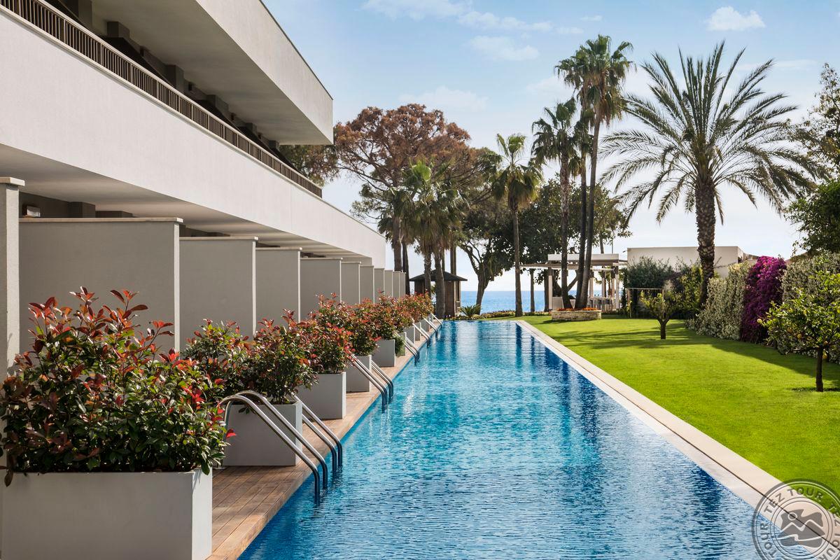 ACANTHUS CENNET BARUT COLLECTION