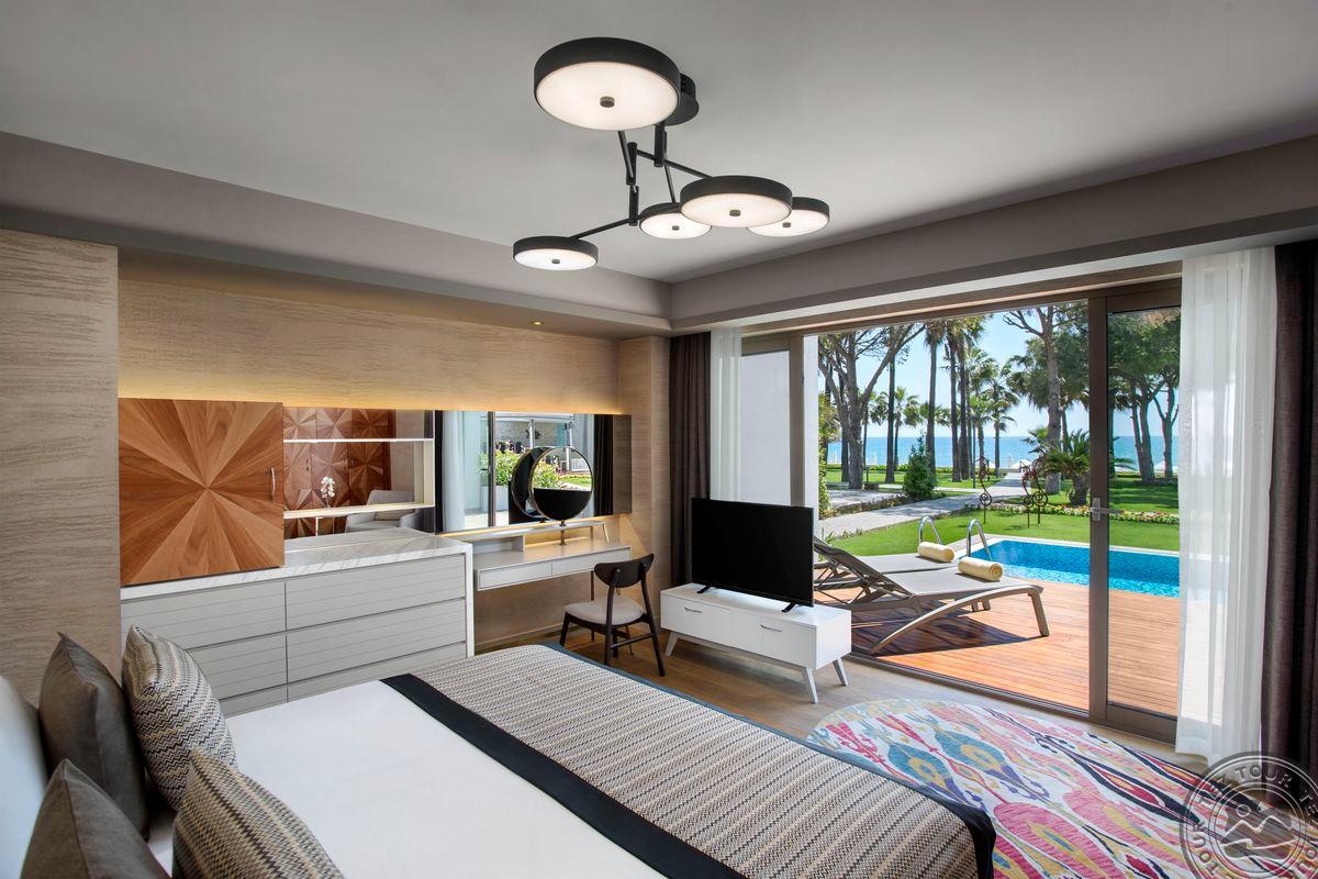 ACANTHUS CENNET BARUT COLLECTION