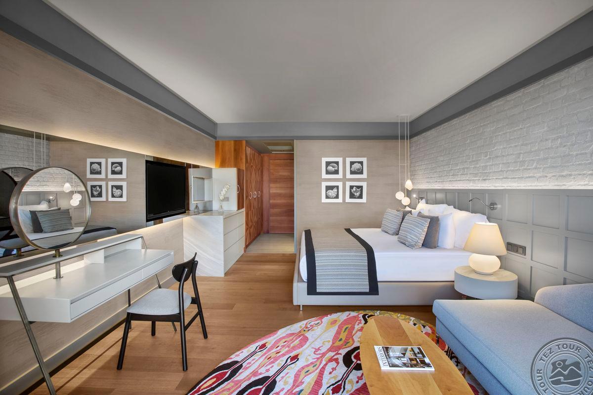 ACANTHUS CENNET BARUT COLLECTION