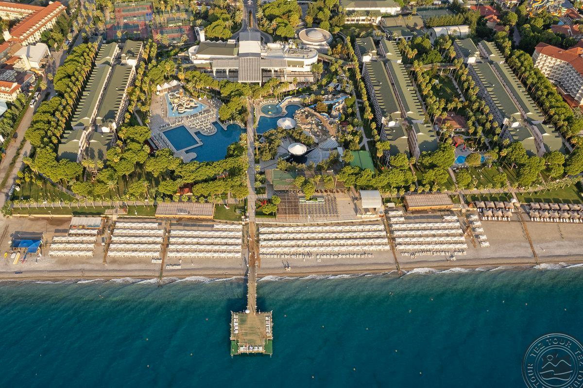 DOBEDAN WORLD PALACE