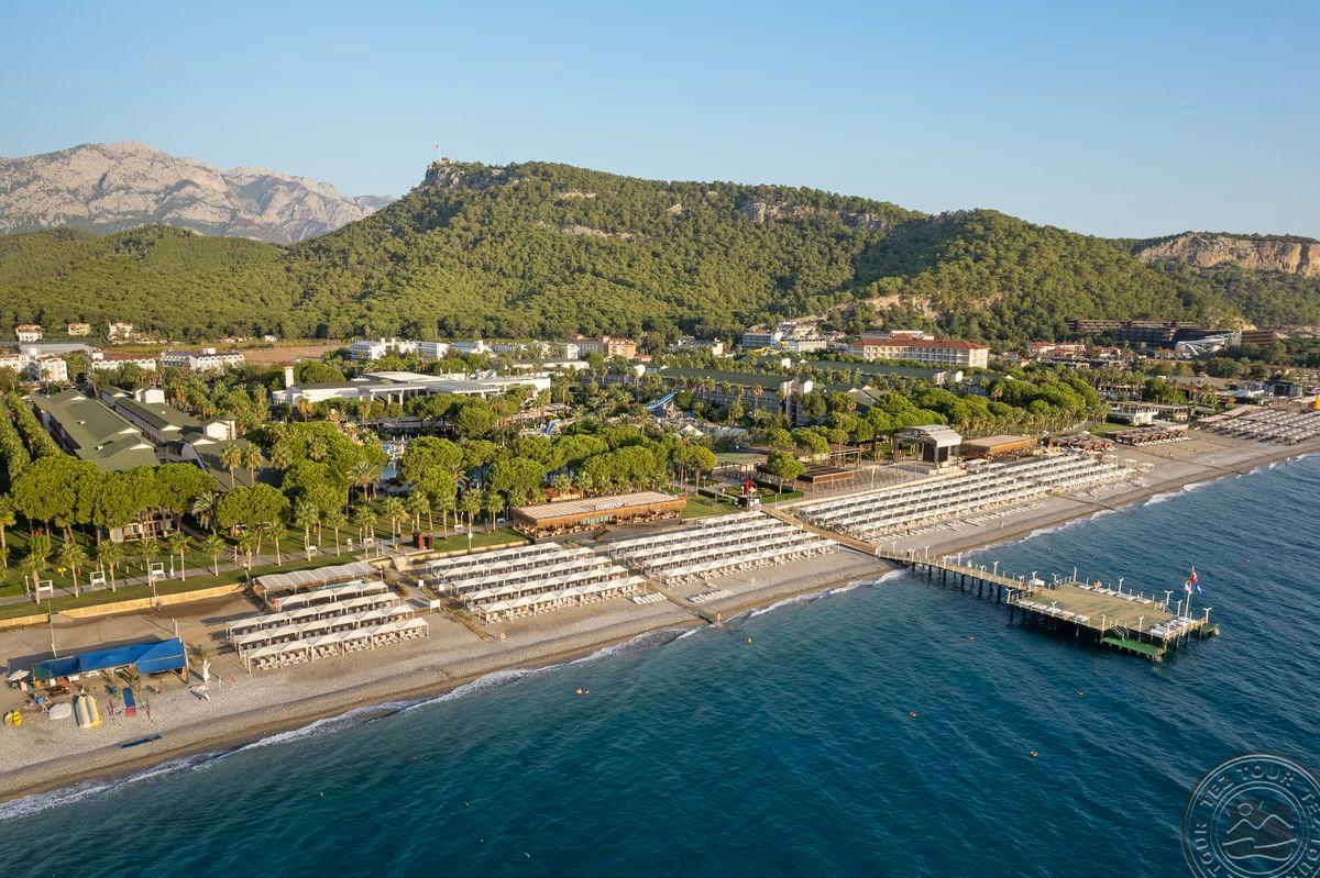 DOBEDAN WORLD PALACE