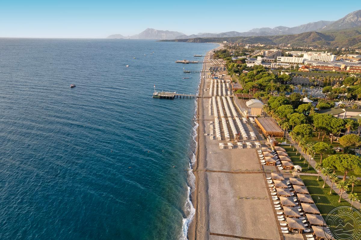 DOBEDAN WORLD PALACE