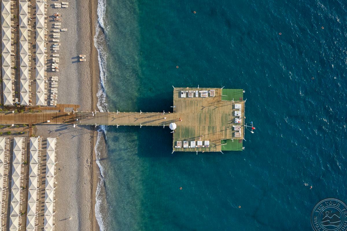 DOBEDAN WORLD PALACE