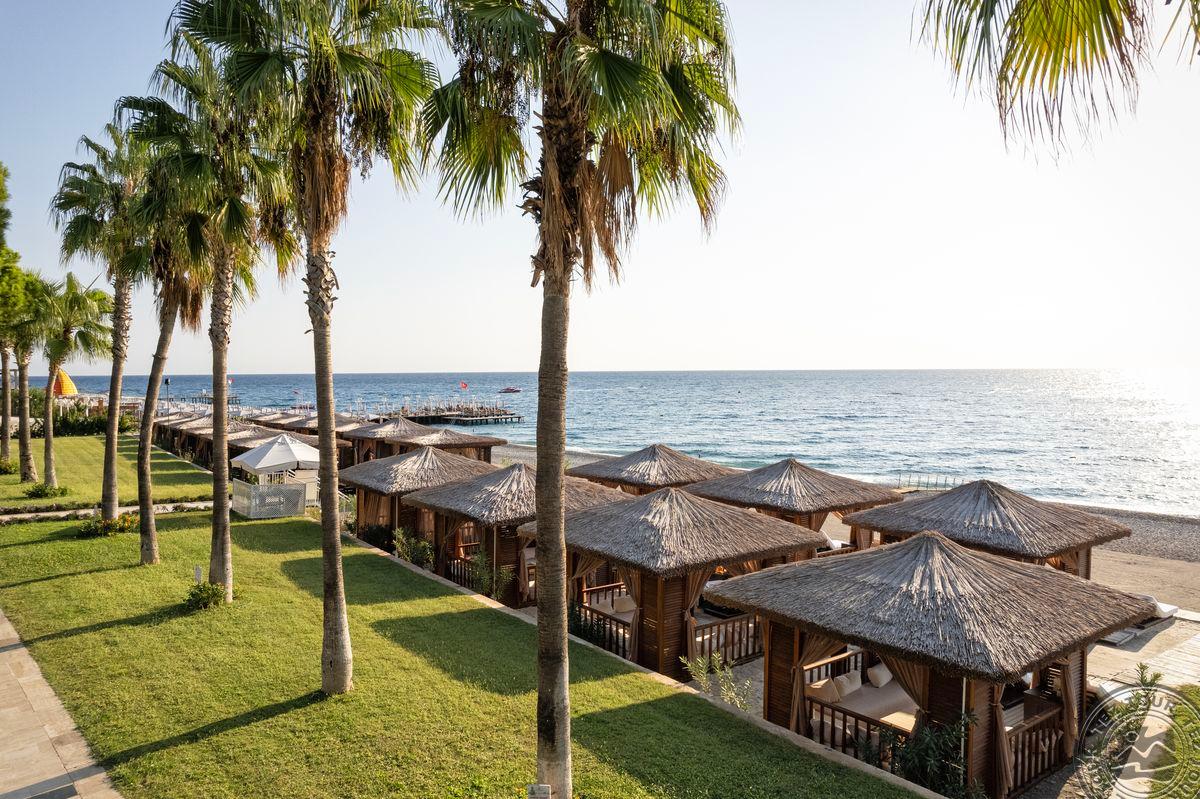 DOBEDAN WORLD PALACE