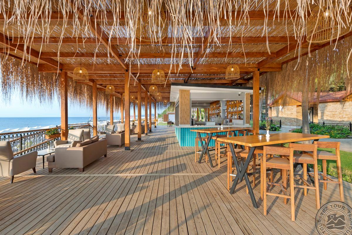 DOBEDAN WORLD PALACE