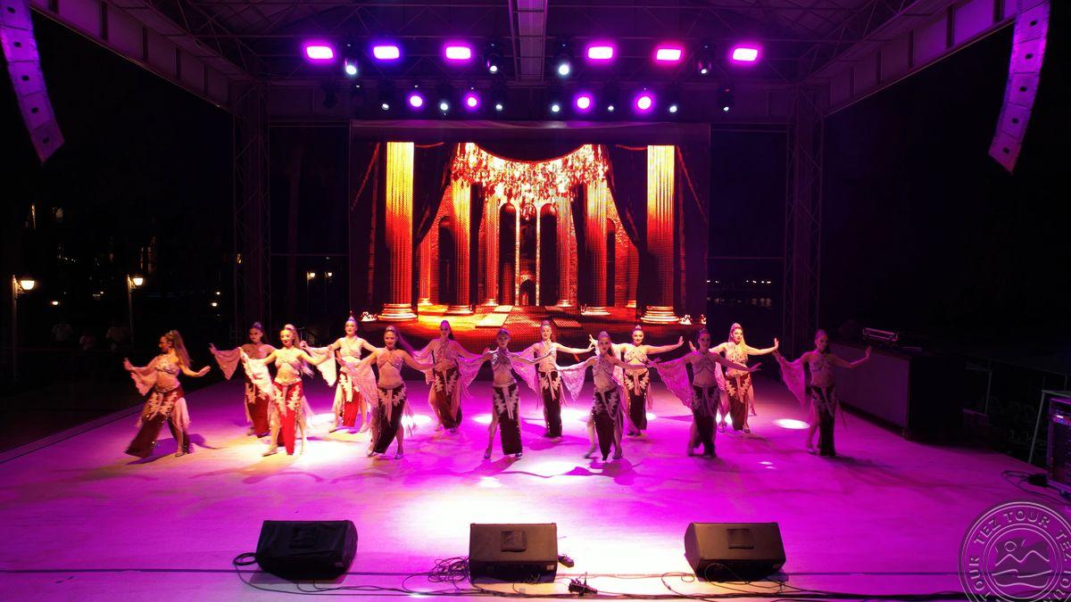 DOBEDAN WORLD PALACE