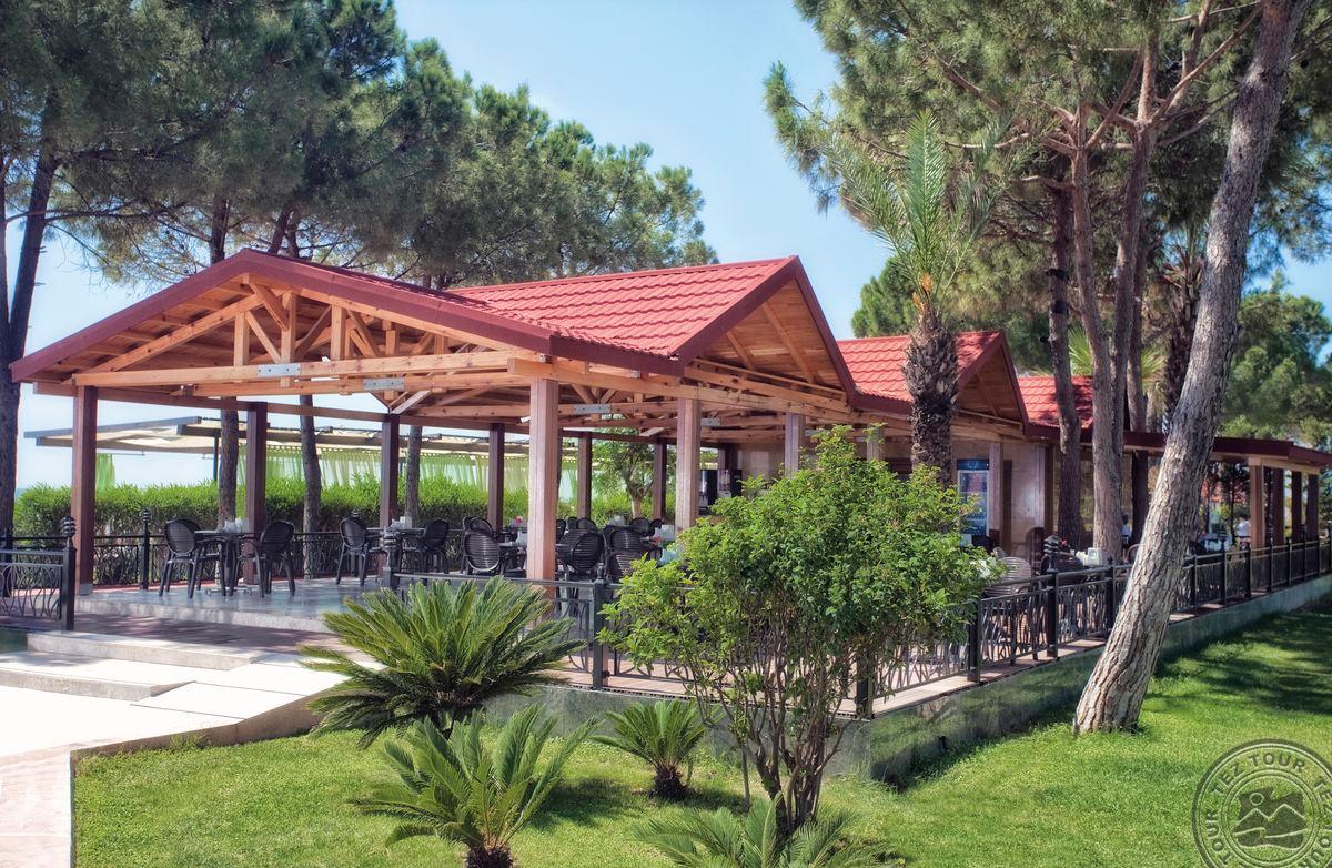 DOBEDAN WORLD PALACE