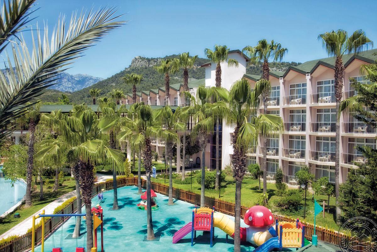 DOBEDAN WORLD PALACE