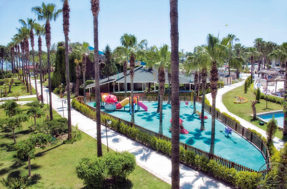 DOBEDAN WORLD PALACE