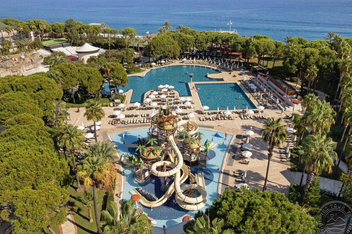 DOBEDAN WORLD PALACE