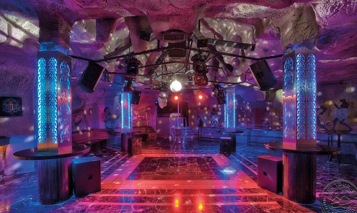 DOBEDAN WORLD PALACE