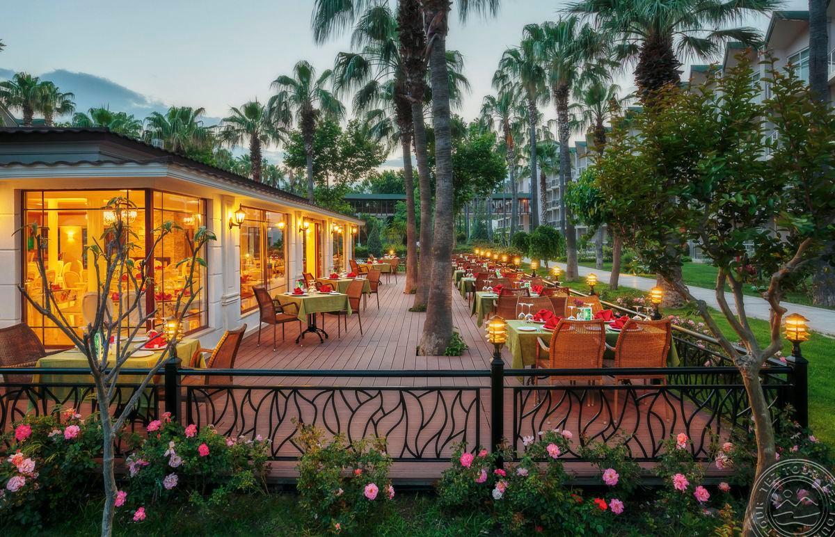 DOBEDAN WORLD PALACE