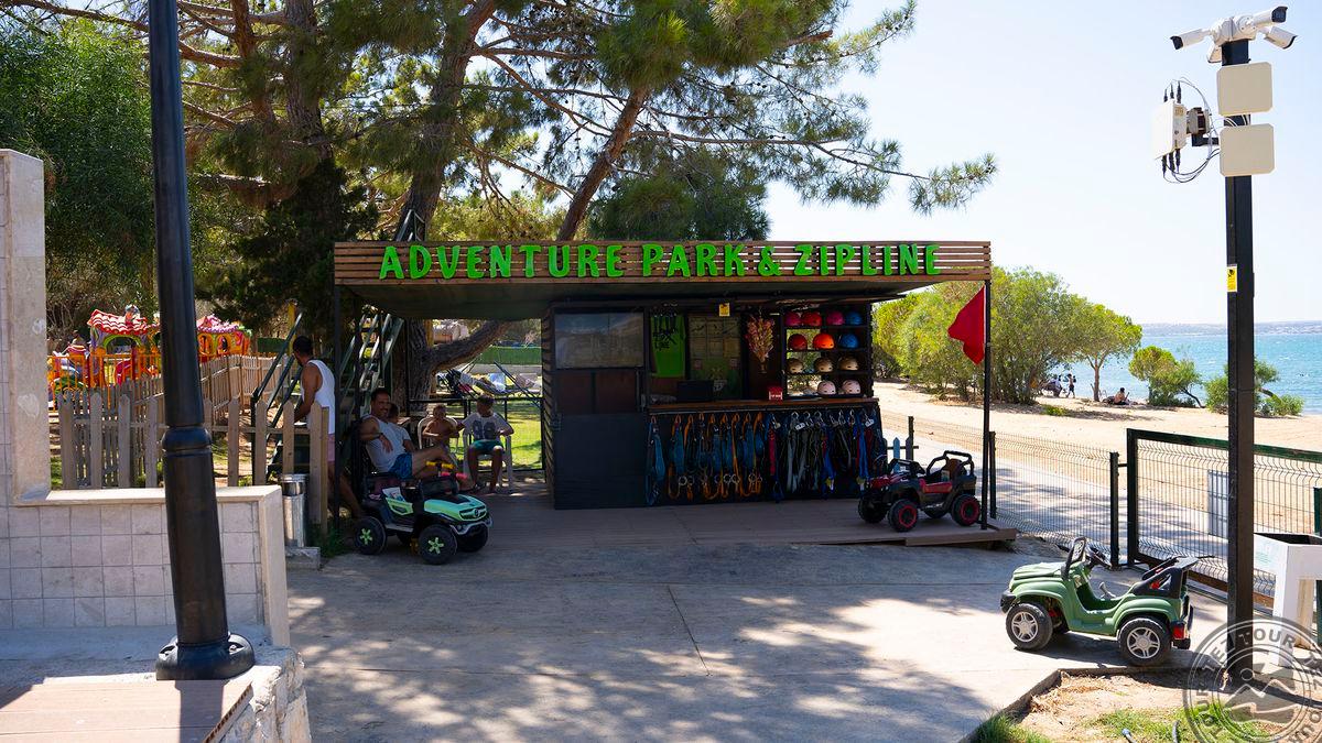 LONG BEACH CLUB NATURE