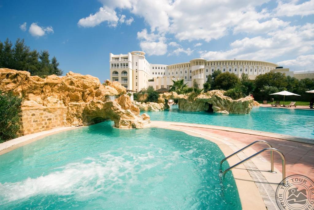 MEDINA SOLARIA & THALASSO