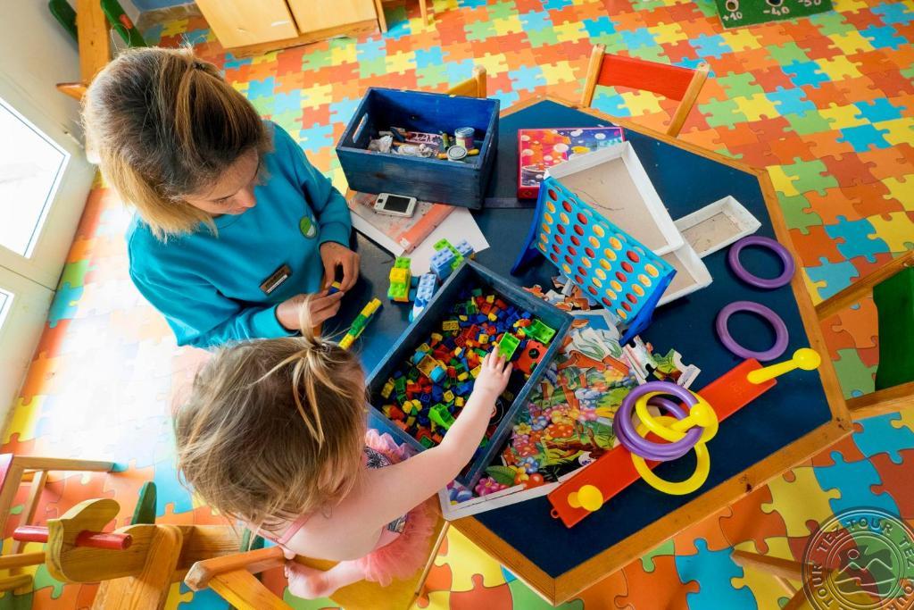 MEDINA SOLARIA & THALASSO