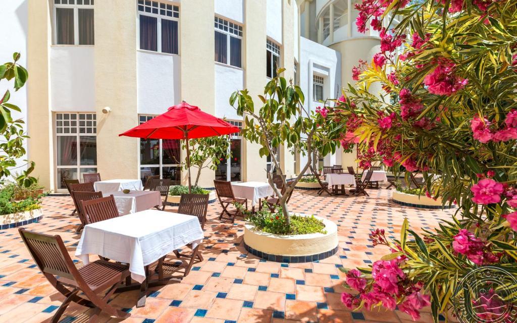 MEDINA SOLARIA & THALASSO