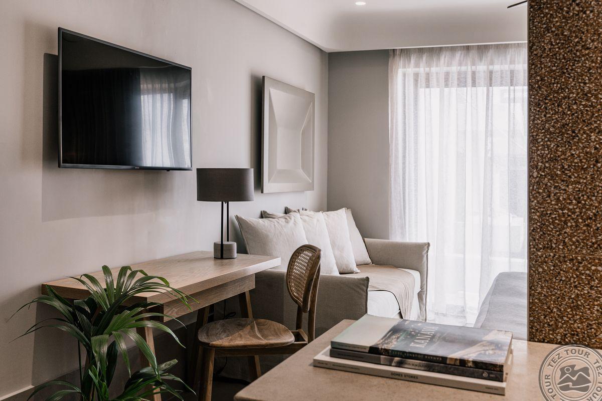 PARALOS VENUS SUITES