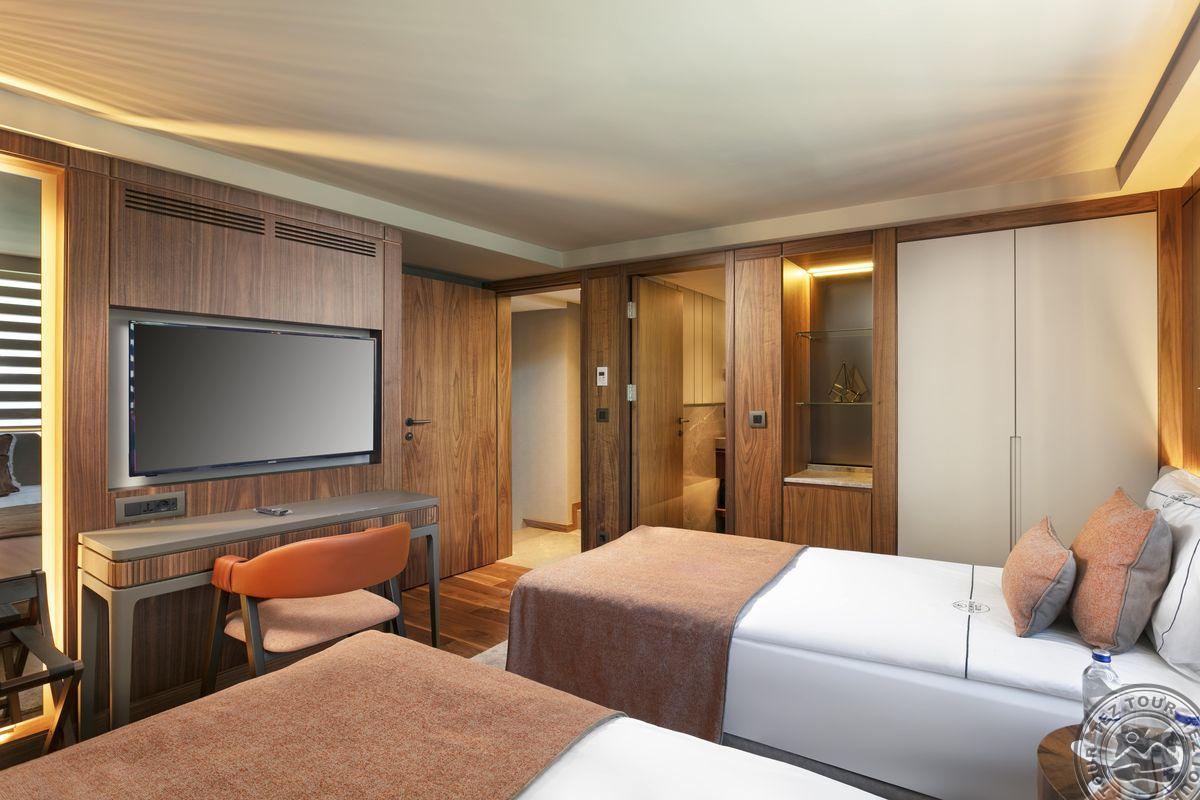 RIXOS SUNGATE - THE LAND OF LEGENDS FREE ACCESS