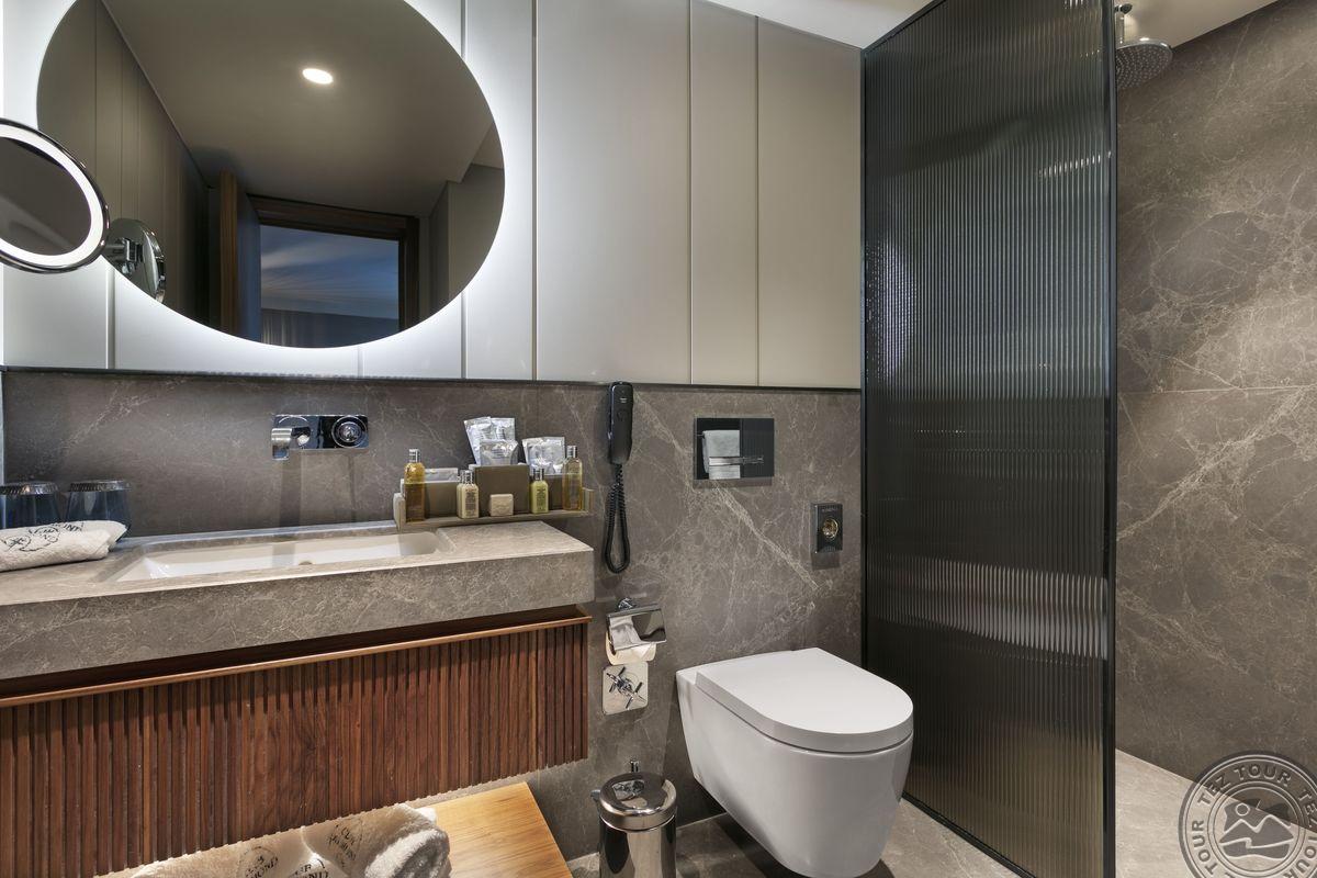 RIXOS SUNGATE - THE LAND OF LEGENDS FREE ACCESS