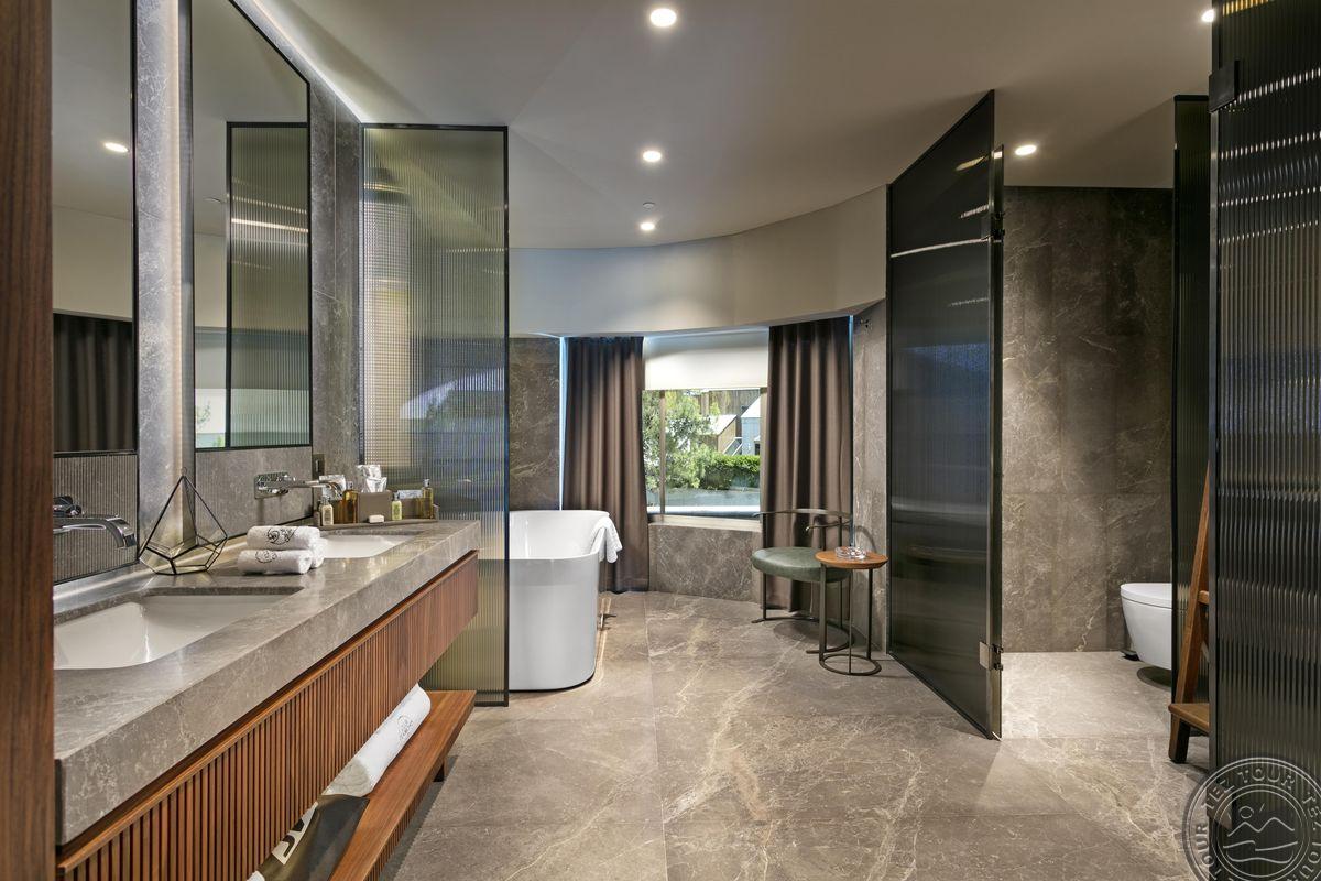 RIXOS SUNGATE - THE LAND OF LEGENDS FREE ACCESS