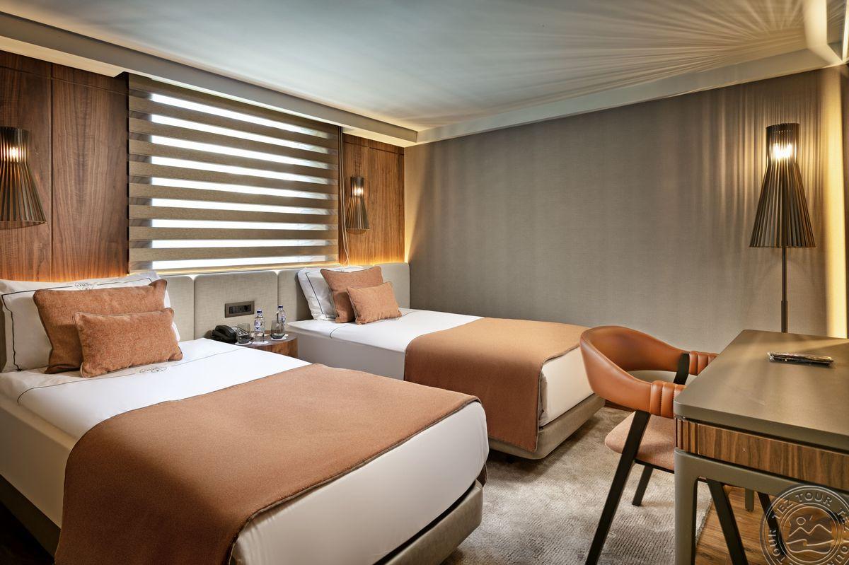 RIXOS SUNGATE - THE LAND OF LEGENDS FREE ACCESS